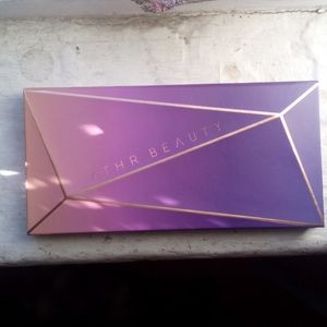 Athr Beauty eyeshadow palette